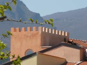 Properties for sale in Italy, on the Italian Rivieras, in the Italian Lakes and Tuscany.